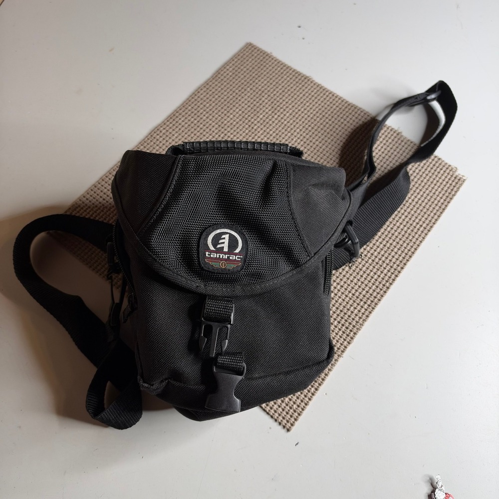Tamrac 5231 Ultra Compact Zoom Pack Camera Bag Black Ballistic Nylon Case
